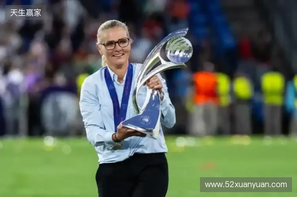 英格兰女足主帅威格曼被授予女爵士头衔,几位球员也被授勋 英格兰女足主帅威格曼被授予女爵士头衔,几位球员也被授勋
